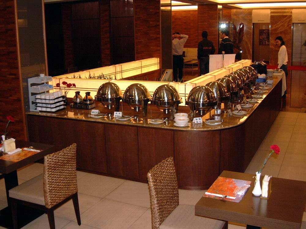 טאינאן The Premier Hotel מראה חיצוני תמונה